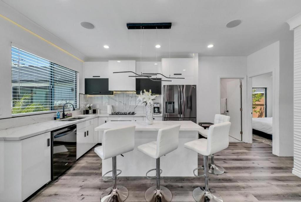 Luxury 2 Bedroom Villa هونتينغتون بيتش، أورانج، كاليفورنيا المظهر الخارجي الصورة